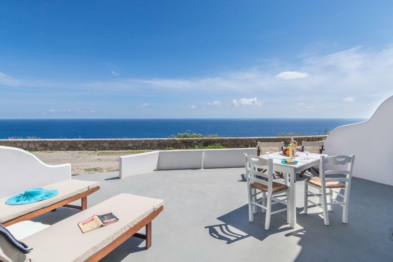Agia Kiriaki Beach  Heavenly Milos Suites מראה חיצוני תמונה